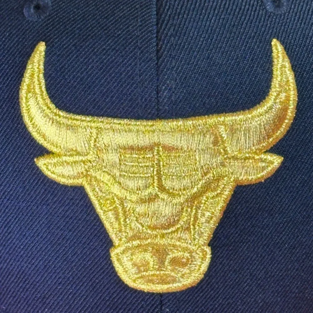 MITCHELL & NESS® | Rare NBA® CHICAGO BULLS HAT | 7-3/4 100% WOOL | XLNT